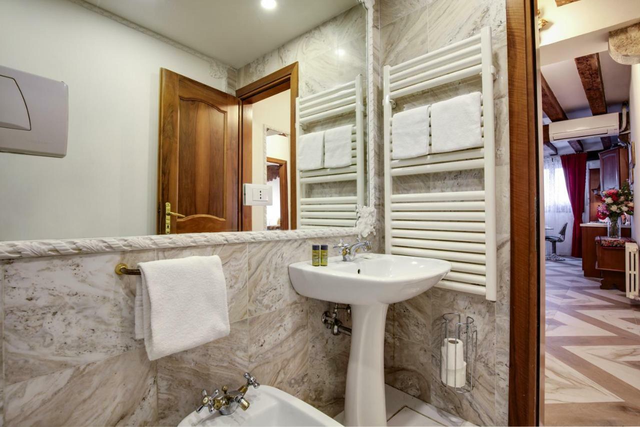Angel'S House Apartment เวนิส ภายนอก รูปภาพ