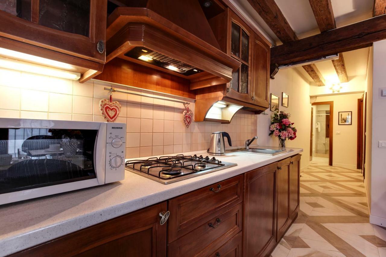 Angel'S House Apartment เวนิส ภายนอก รูปภาพ